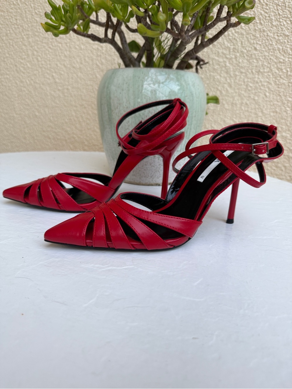 ZARA Red Strappy Buckle Pointed Toe Stiletto Heels Size 9